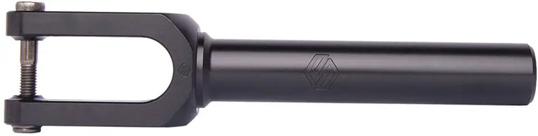 Widelec Striker Lux SCS/HIC Black